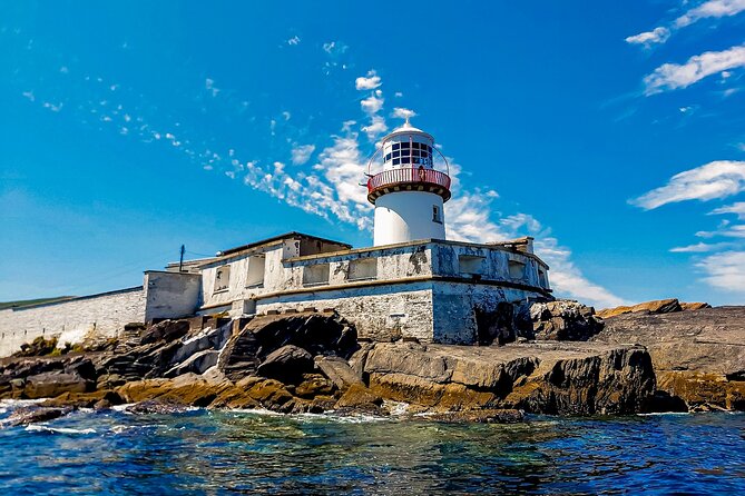 The Valentia Island Experience - The covered boat is a practical advantage