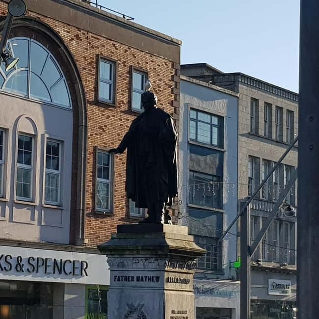 Visite guidée de Cork city en français avec guide - The Victorian Quarter and the MET
