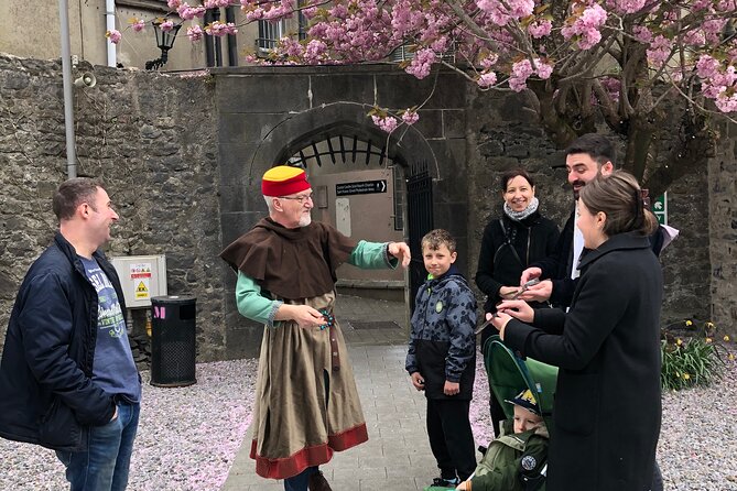 Walk the Medieval Mile with Pat - Why Pat’s storytelling makes this walk different