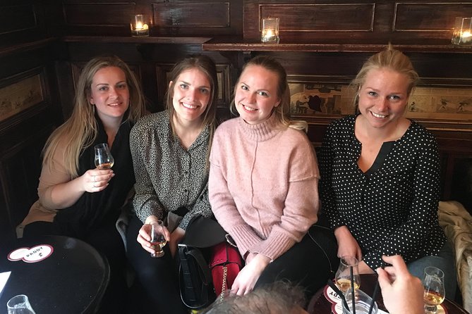 Whiskey Tasting Tour of Dublin - Five samples, served for comparison