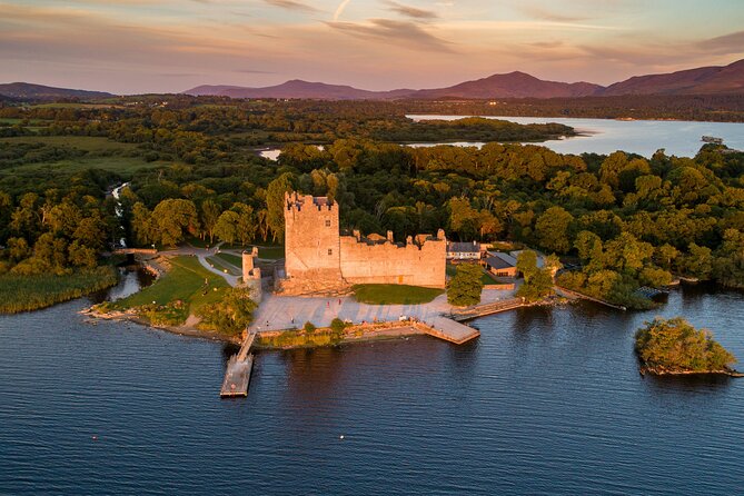 Whiskey & Wonders in Killarney - Setting out from The Great Southern Hotel